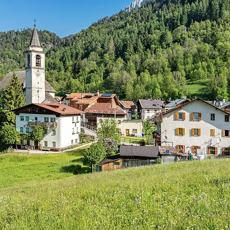 Michaela A Vinigo